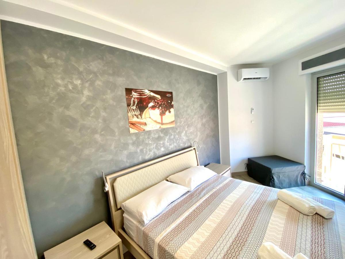 Taurianova Siclari B&B-Rooms&Suite מראה חיצוני תמונה